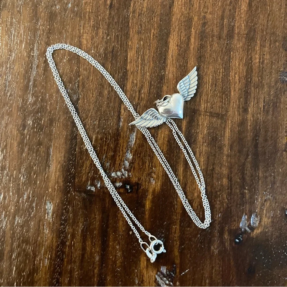Heart Necklace with Wings Sterling Silver 925 18” - Picture 1 of 8